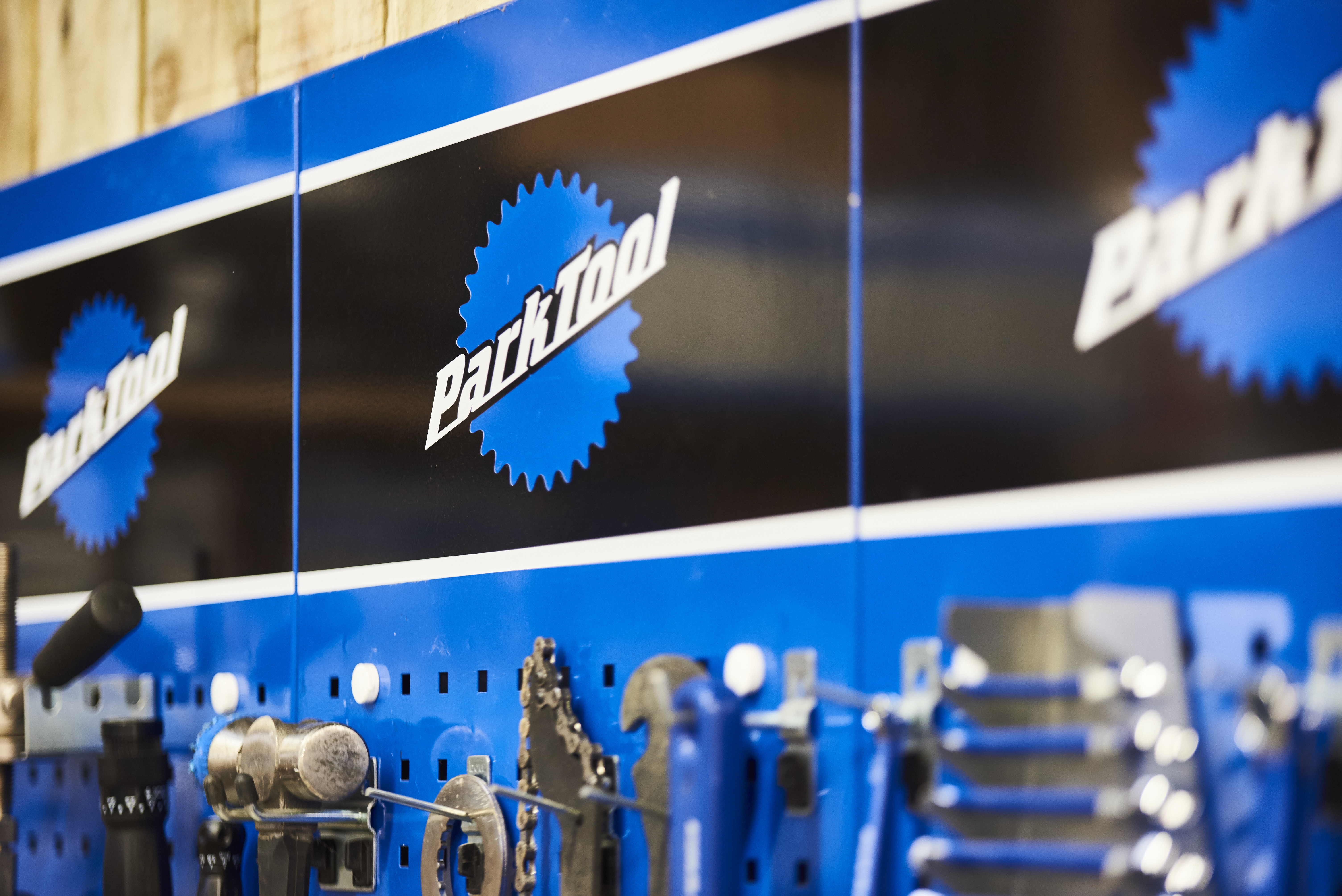 How to bleed Shimano Drop bar brakes with Park Tool. 